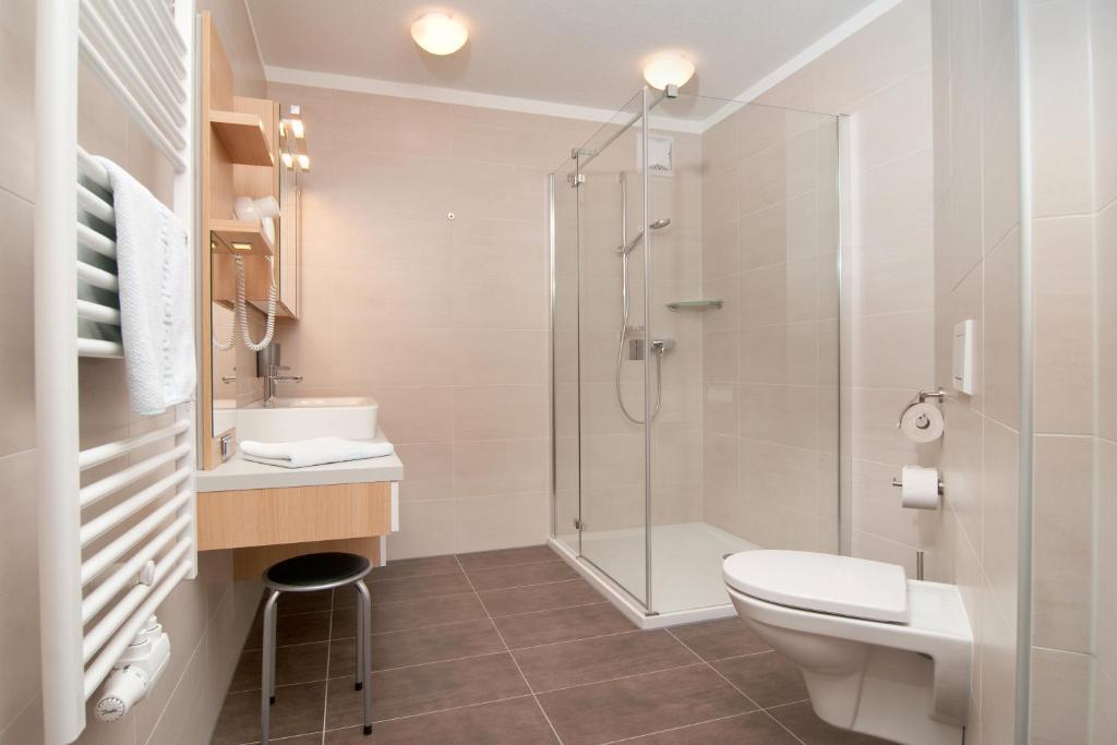 Erlebnis-Hotel-Appartements Латшах-обер-дем-Факер-Зе Экстерьер фото