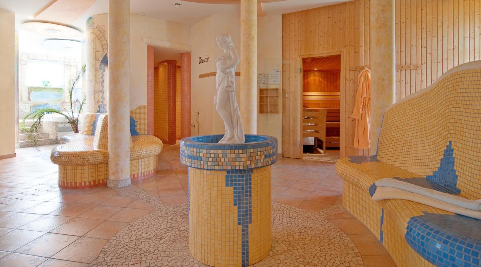 Erlebnis-Hotel-Appartements Латшах-обер-дем-Факер-Зе Экстерьер фото
