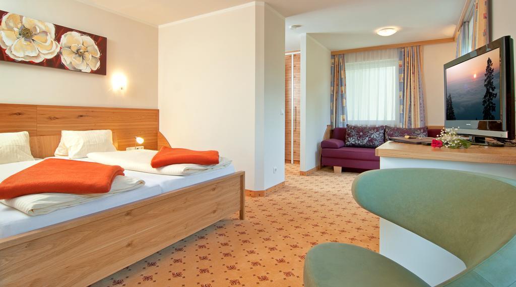 Erlebnis-Hotel-Appartements Латшах-обер-дем-Факер-Зе Экстерьер фото